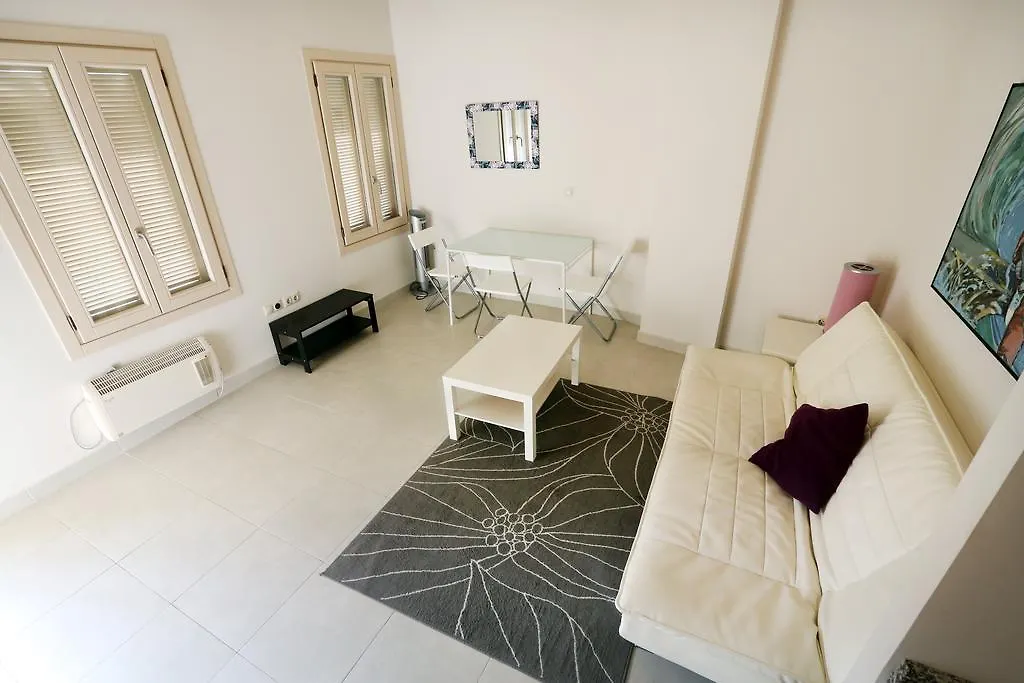 Apartamentos Los Patios De Beatas Malaga